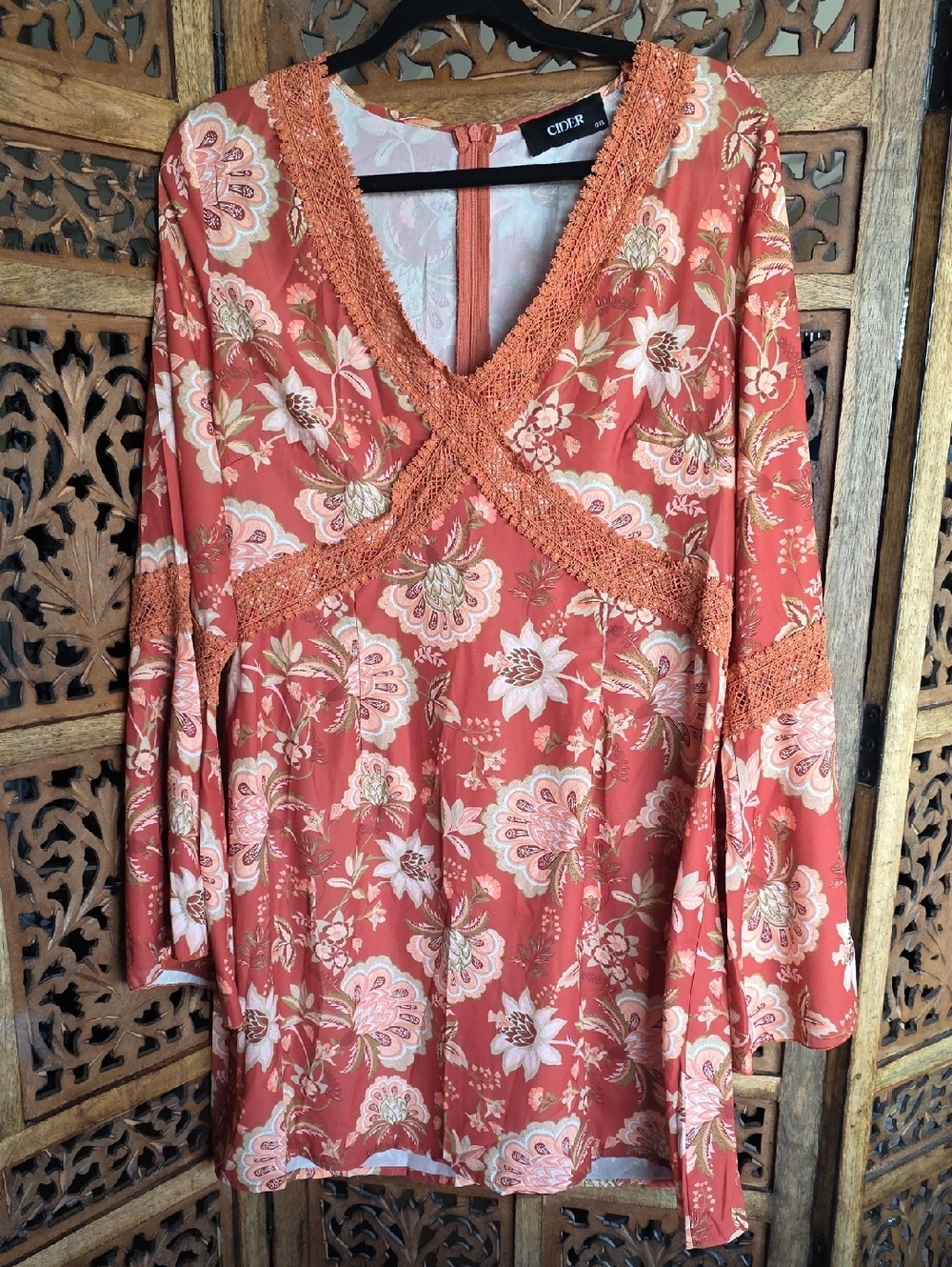 Cider Coral Floral Crochet-Trim Long Sleeve Midi Dress Size XL